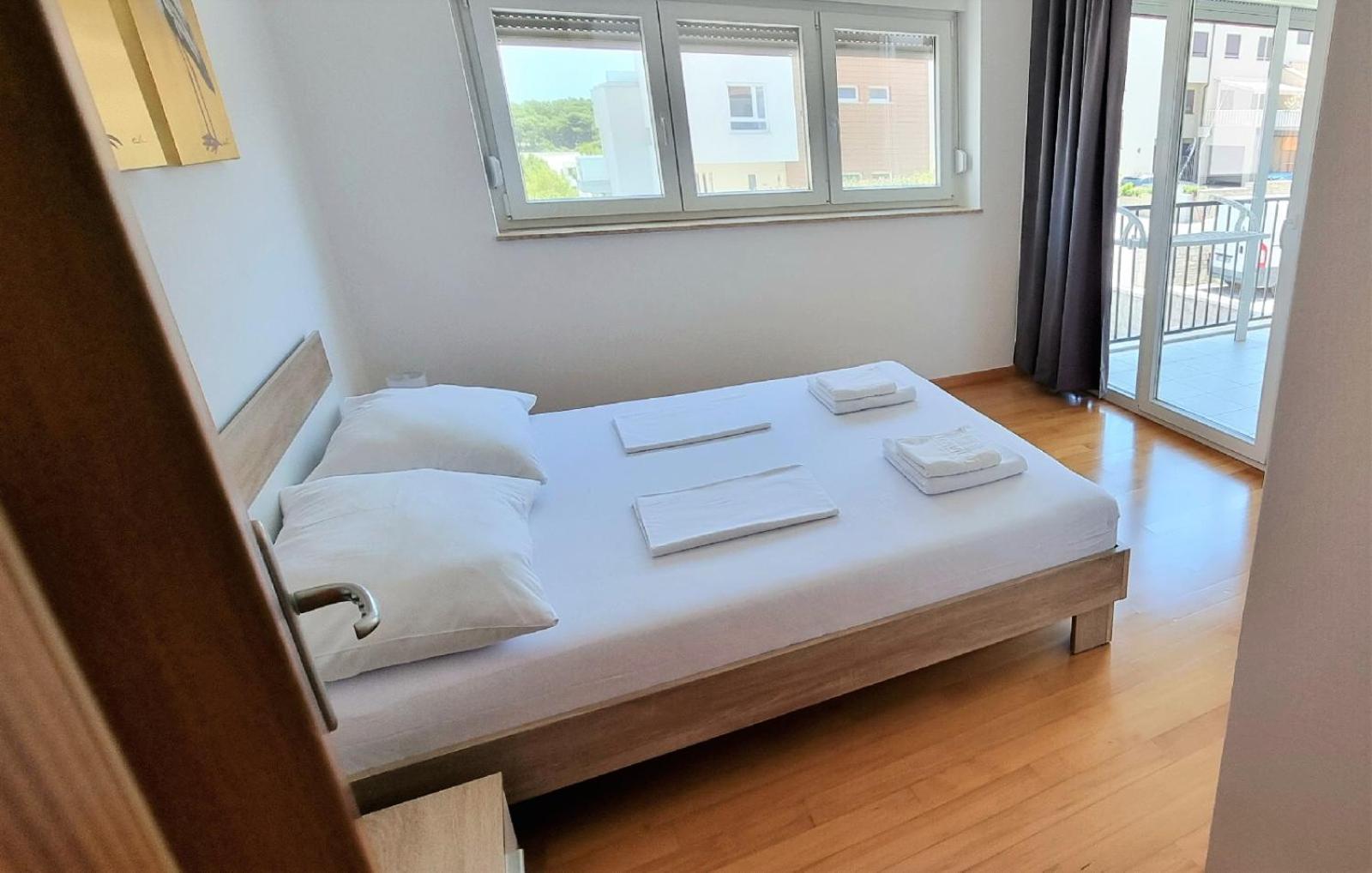 Apartmani Sunce I More Premantura Exterior foto